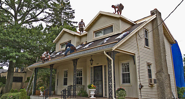 Quick and Trustworthy Emergency Roof Repair Services in Willoughby, OH